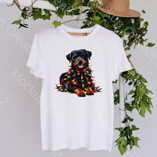 Rottweiler in Christmas lights T-Shirt
