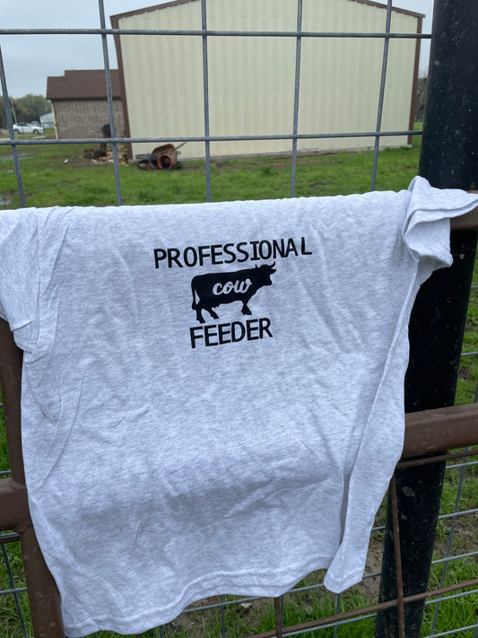 professional cow feeder shirt