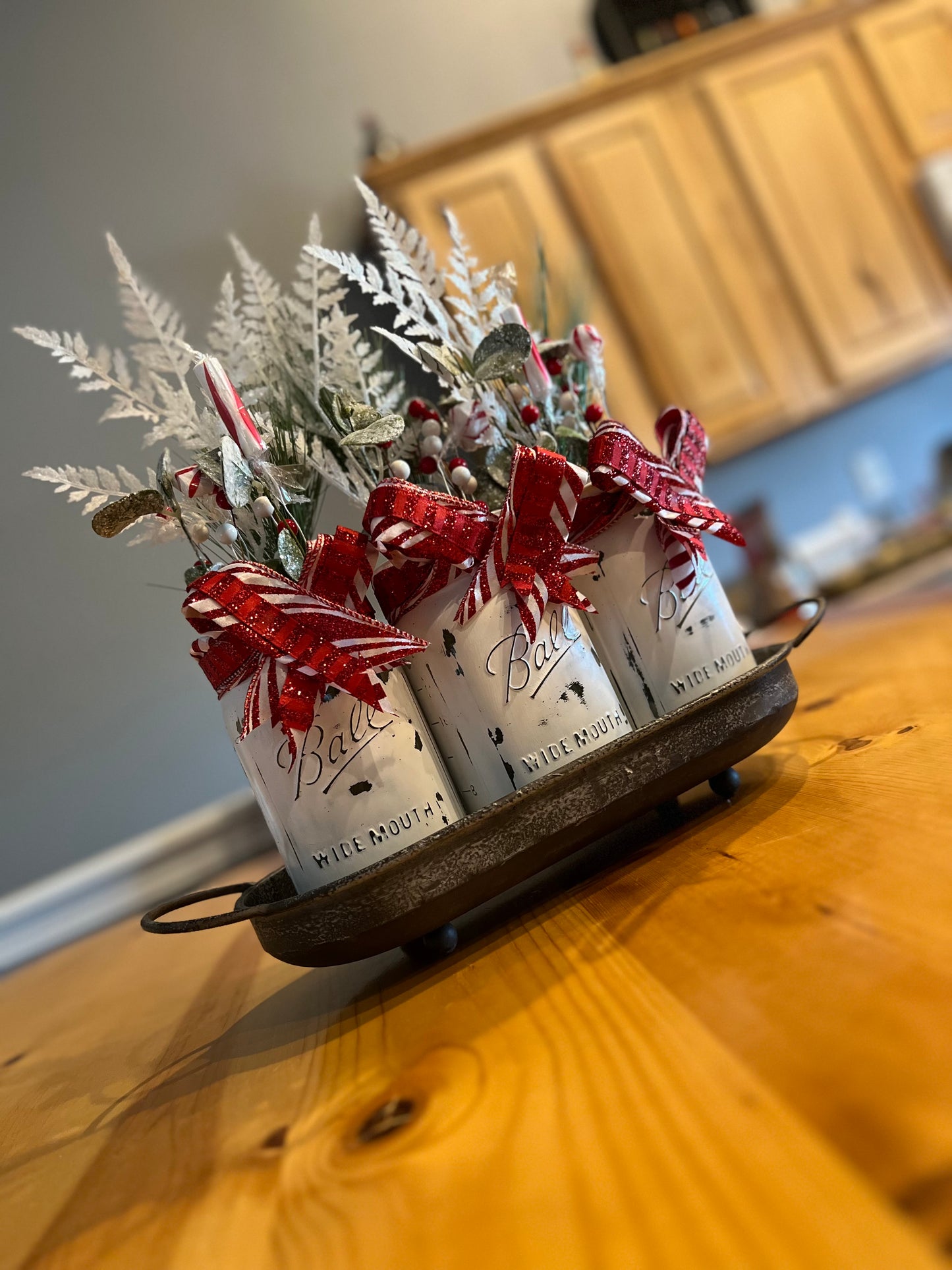 christmas mason jars with tray